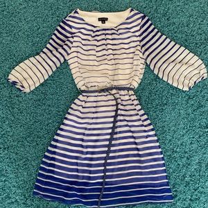 I.N. Studio belted Dress